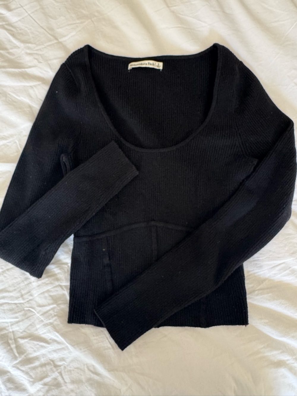 Abercrombie & Fitch Black Scoop-Neck Ribbed Knit Sweater
